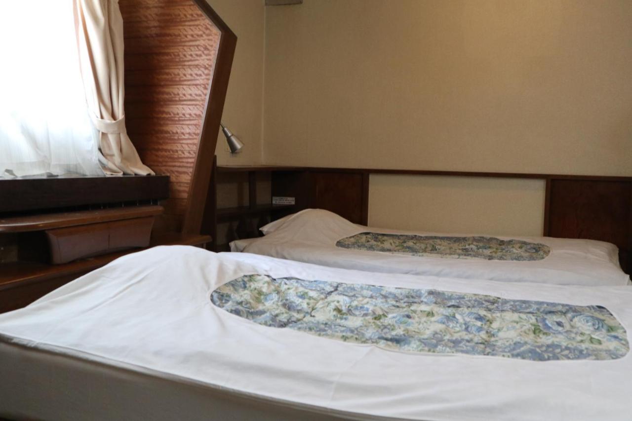 Hotel Daiki Οσάκα Εξωτερικό φωτογραφία